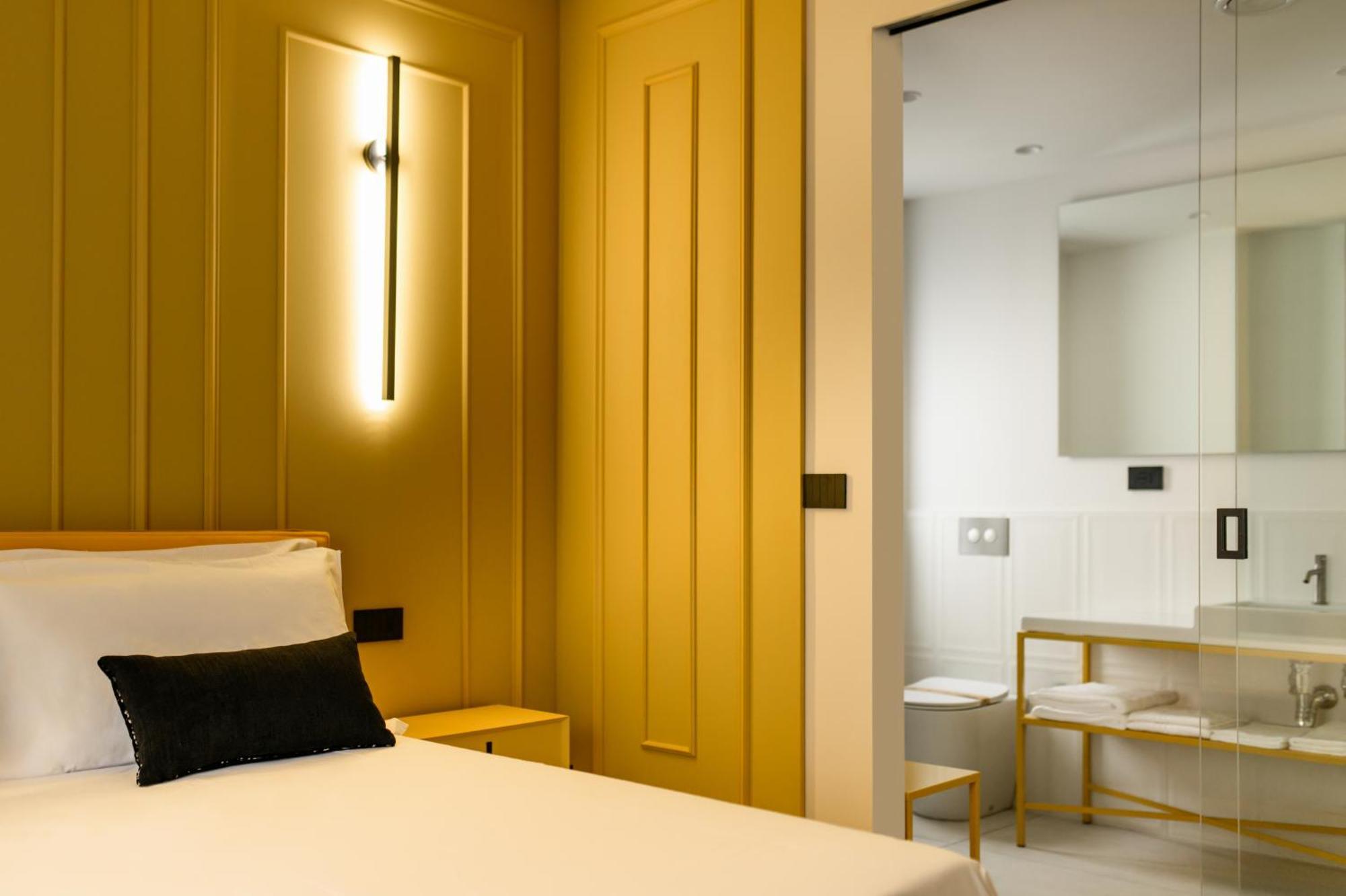 Welmy Napoli Hotell Exteriör bild